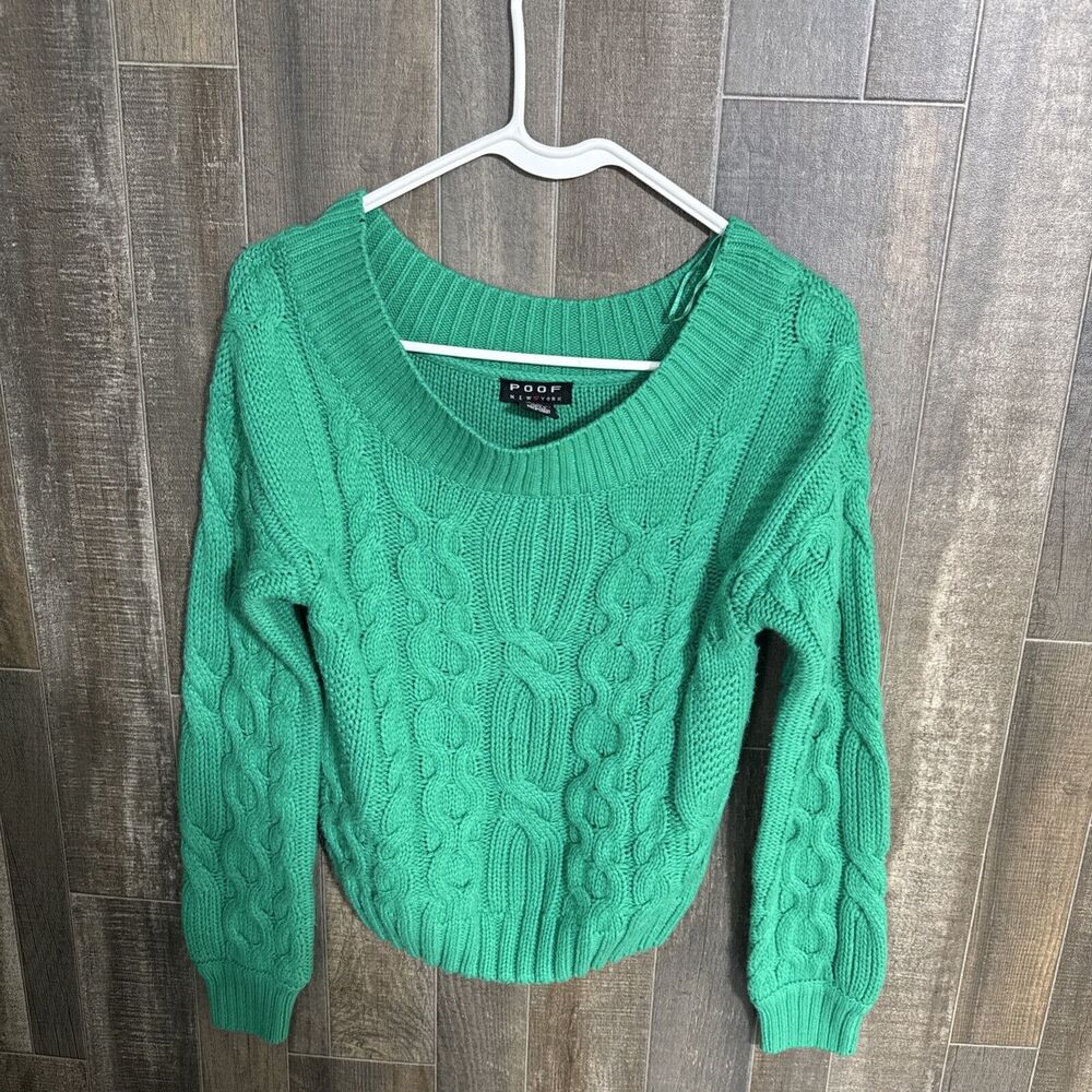 Poof New York Green Knit Sweater Size Medium Style‎ #253225J